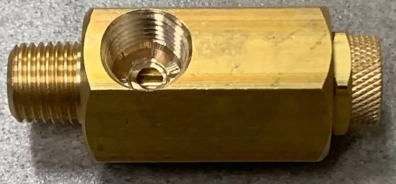 Клапан регулировочный к компрессору - PRV-B-14M-14F (1/4'' внешн. и 1/4" внут.резьба)
